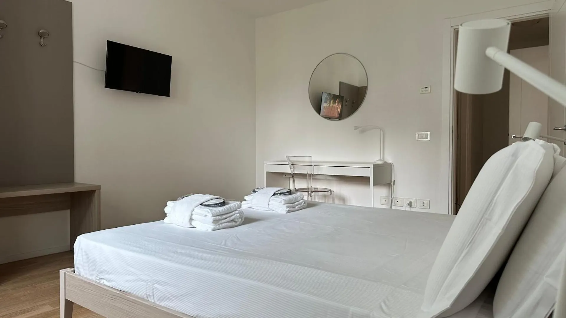 Welc-Om Padova Santa Sofia Apartment Italy