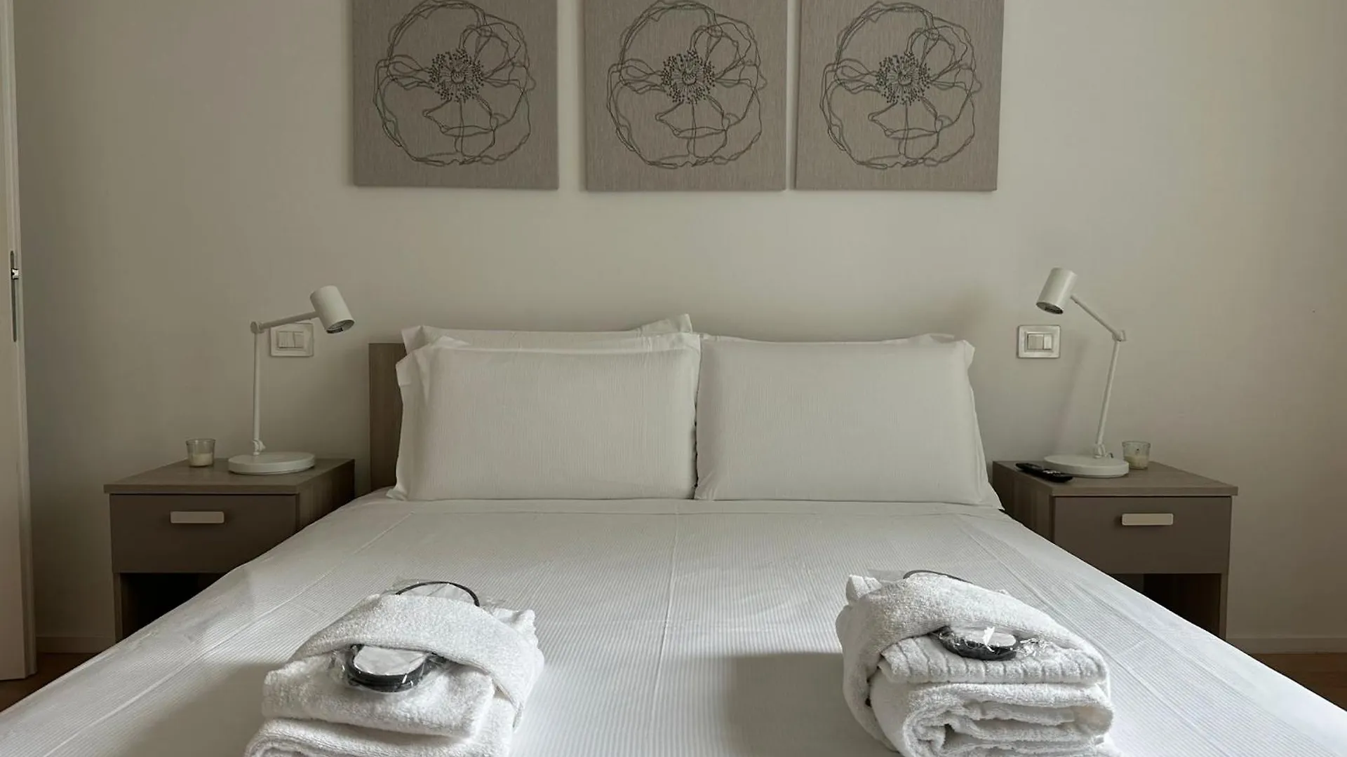 Welc-Om Padova Santa Sofia Apartment 0*,